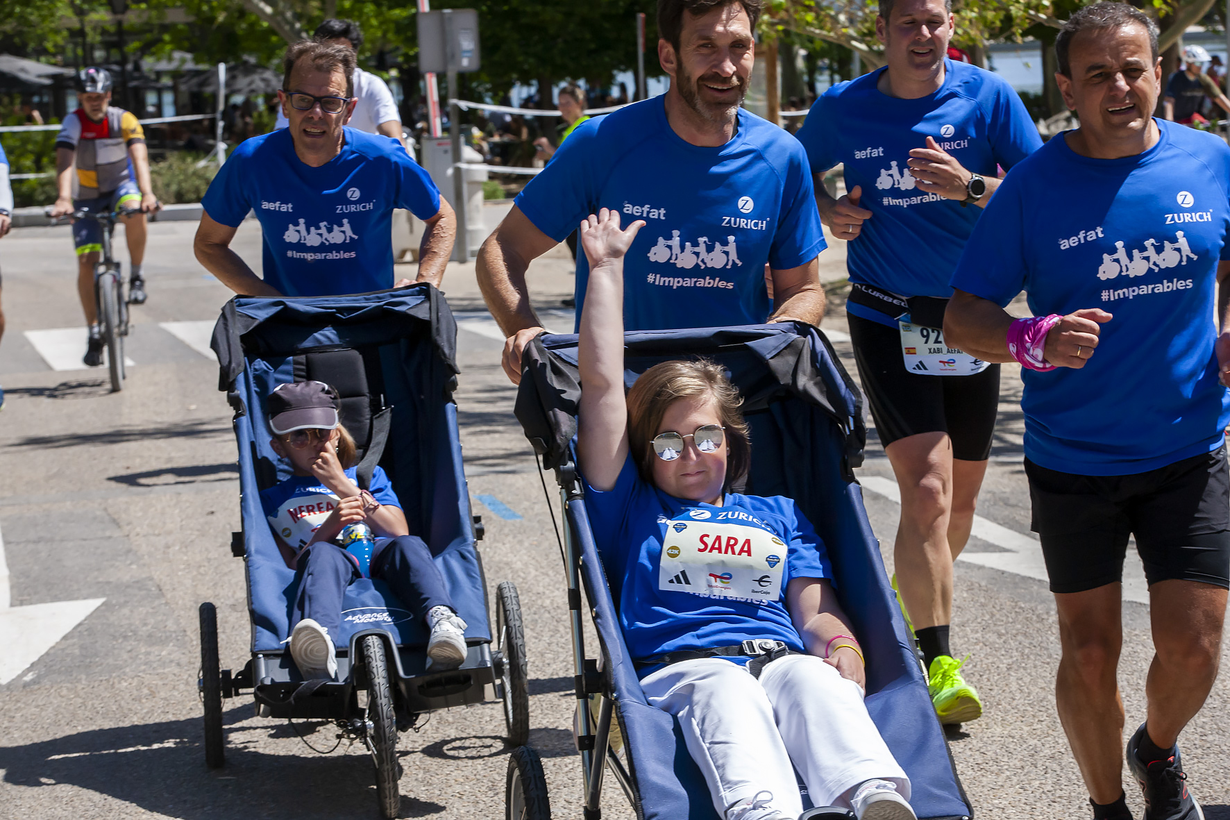 Equipo_Zurich_Aefat_en_Maratón_Madrid_7_Foto_Xavier_dArquer_-_Doblestudio.jpg